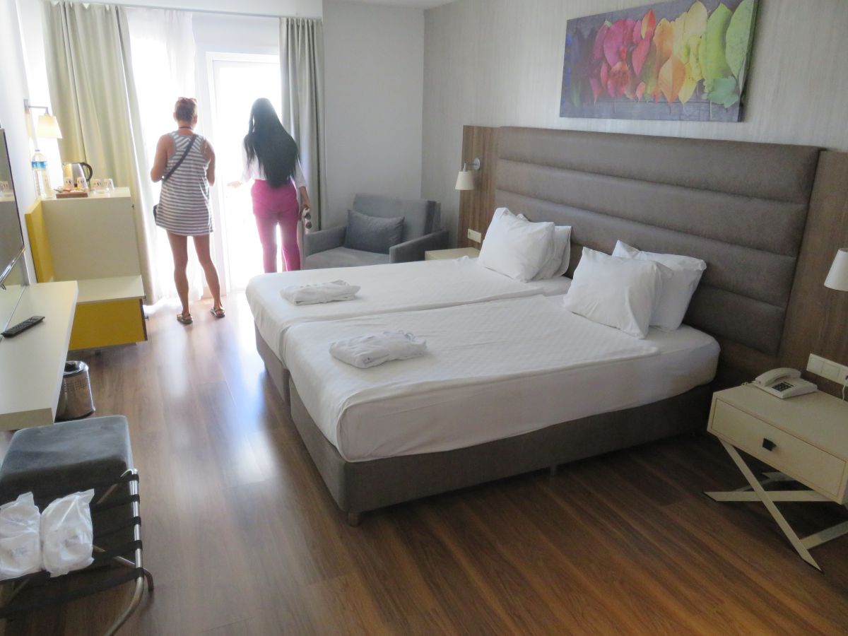 imagini hotel SEVEN SEAS BLUE SIDE